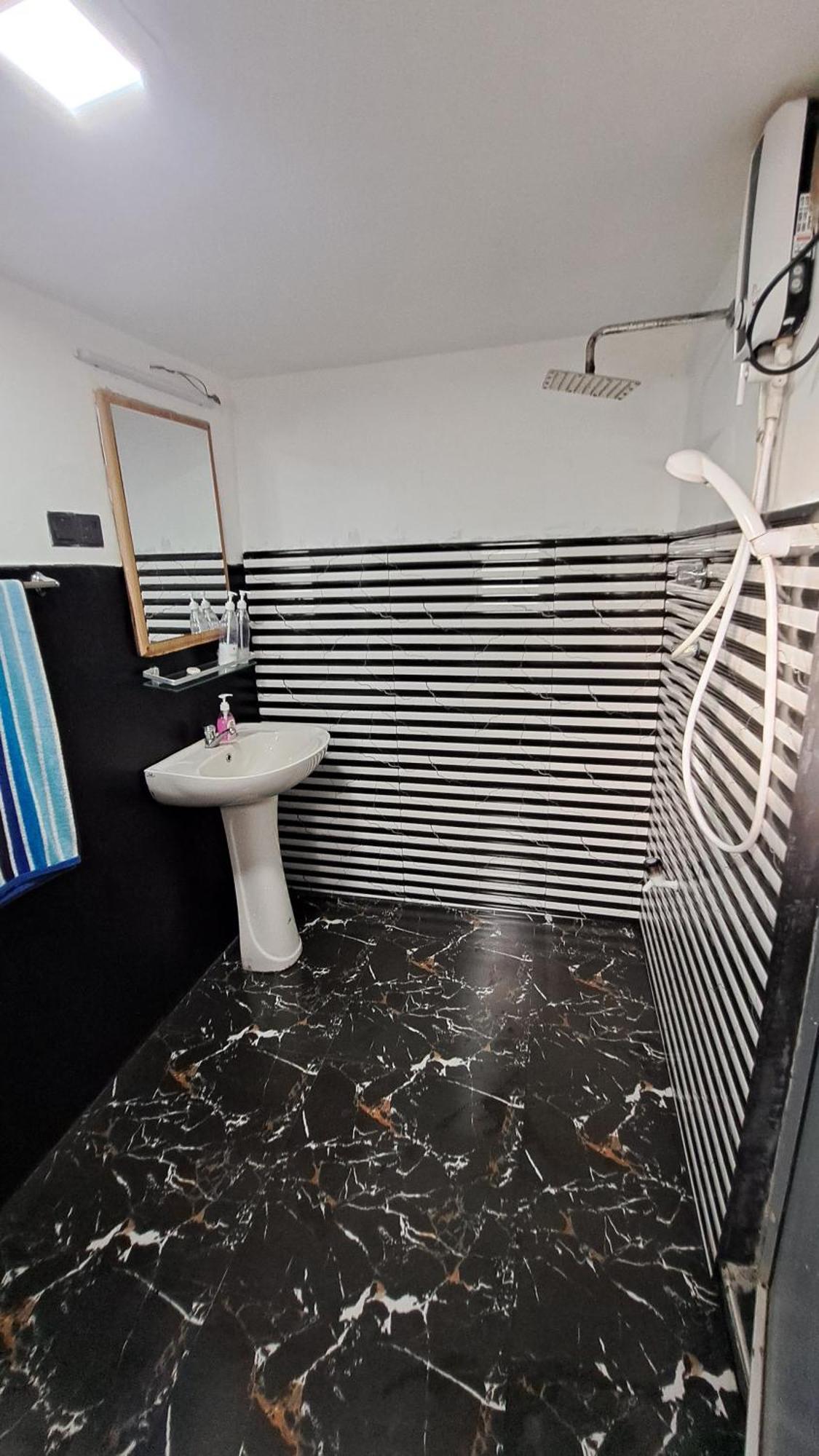 Kavidi Villa Home Stay Tangalle Bilik gambar